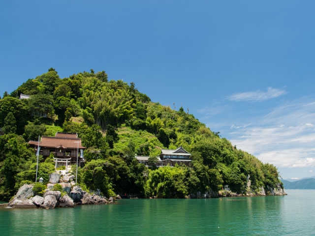 琵琶湖の雄大な景色を楽しむ島めぐり