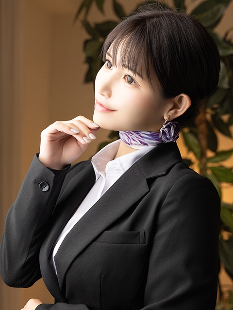 山崎 ひな子