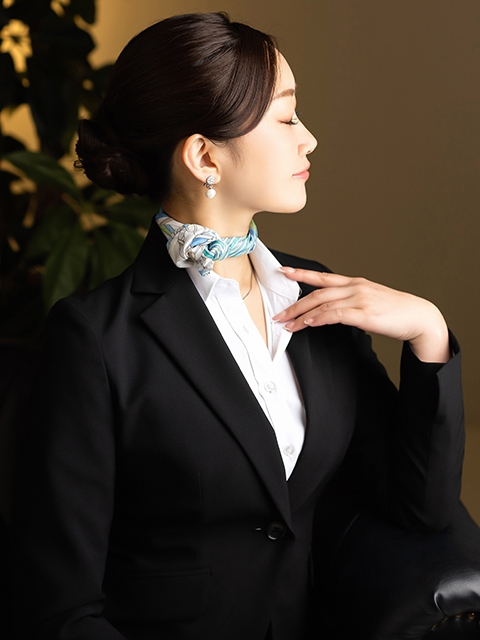 水無月 百恵