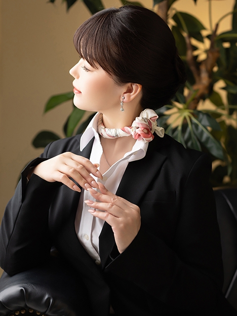 中原 あゆみ