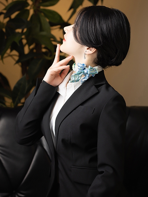 西園寺 晴子