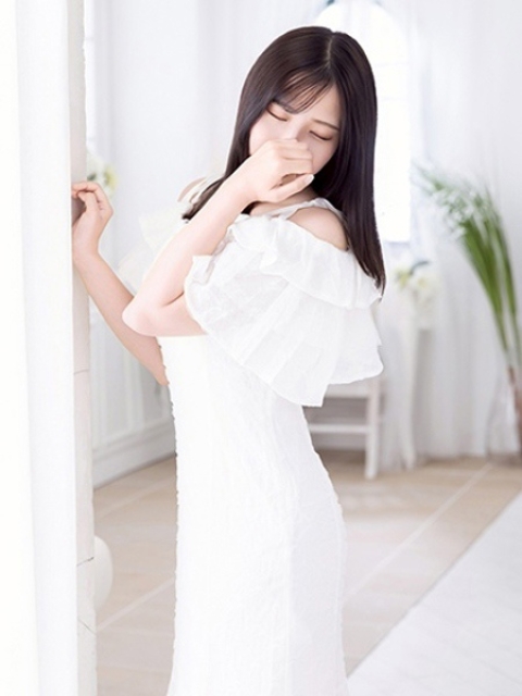 藤咲　かなみ