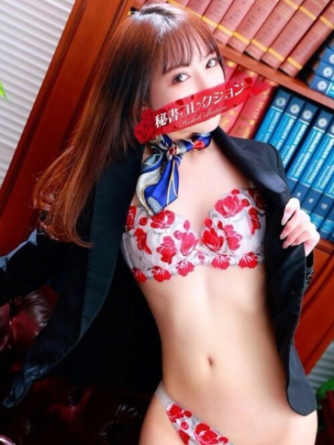 白石なつめ