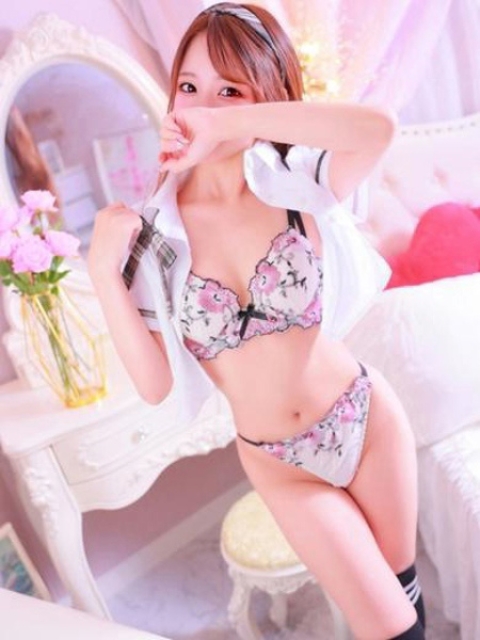 もも【小柄S級ランクアイドル♡】5