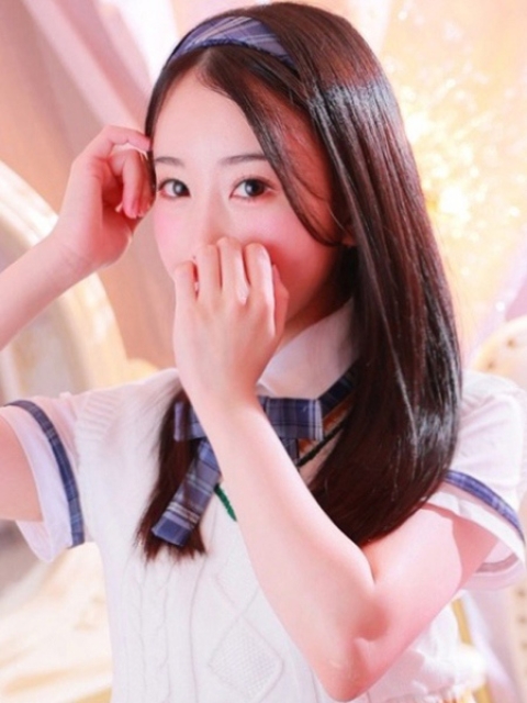 あんり【小柄♡色白♡敏感♡】