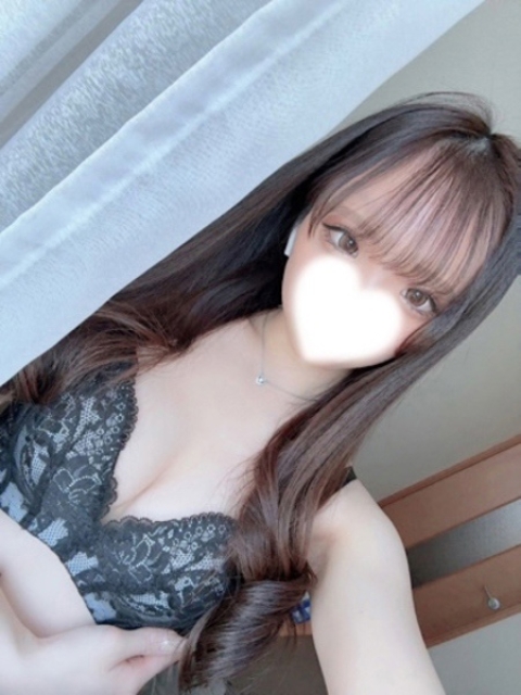 ももあ