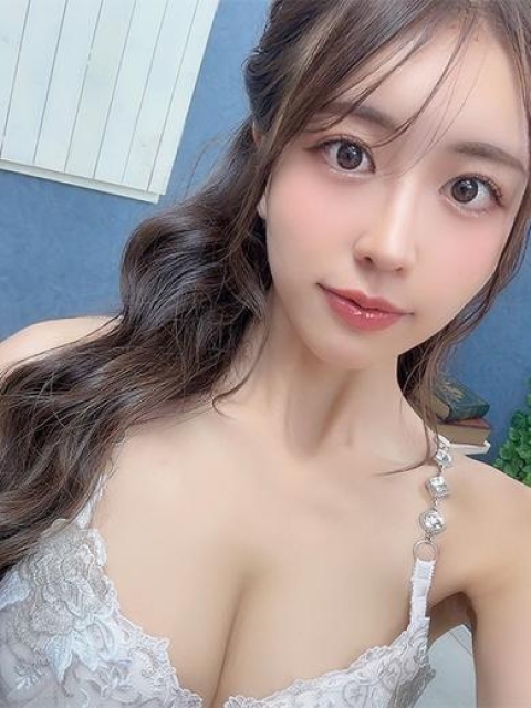 石原 ななせ
