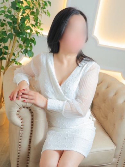 愛川 恋