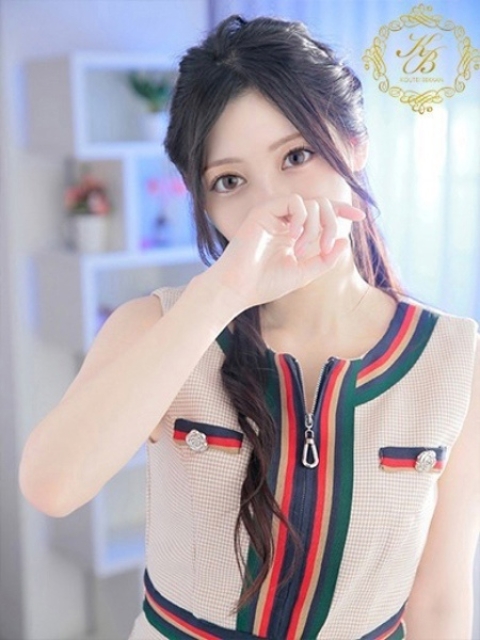 小春せいら