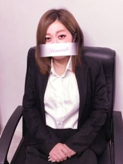 女神ジュン秘書1