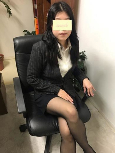 星奈 ひかり秘書3