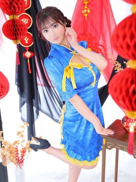 月咲ひなた