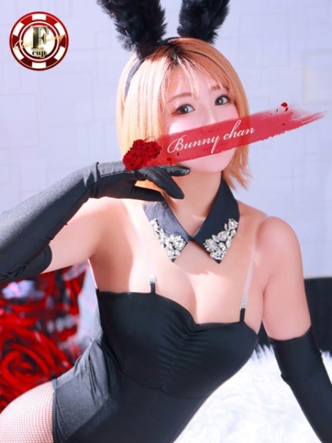 ロコ【S系ミニマムF美巨乳】