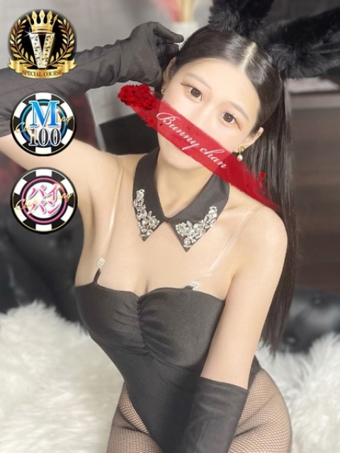 カズハ【ふわふわ綺麗な双丘】