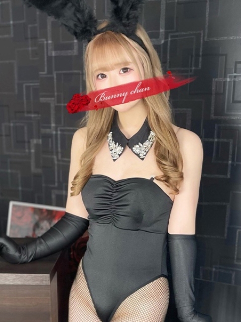 ノン【綺麗なお尻と感じる身体】5