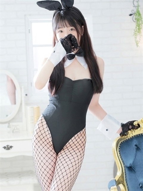 ニア【抜群スタイル+ドスケベ】2