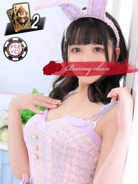 マリ【ドMで妖艶なキス魔】