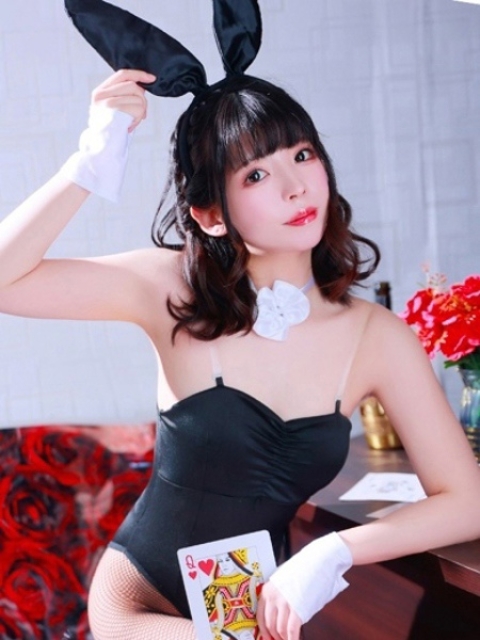 ツキノ「イチャラブ奉仕バニー」4